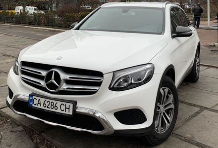 Продам Mercedes-Benz GLC-Class 220d 4 matic 2016 года в Киеве