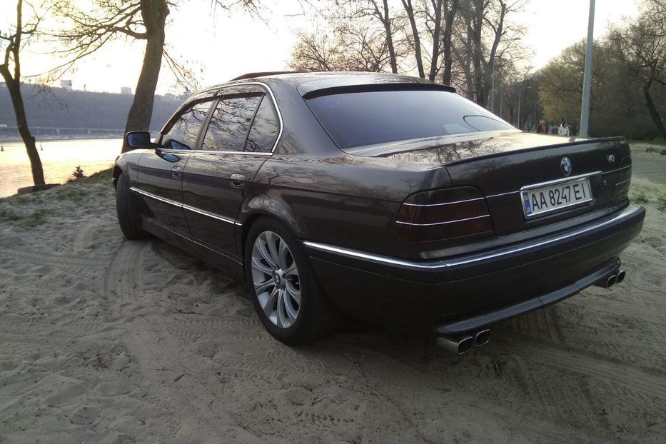 Продам BMW 735 1997 года в Киеве