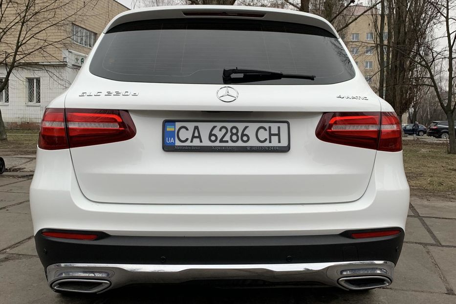 Продам Mercedes-Benz GLC-Class 220d 4 matic 2016 года в Киеве