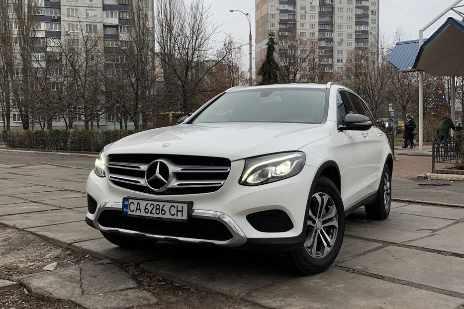 Продам Mercedes-Benz GLC-Class 220d 4 matic 2016 года в Киеве