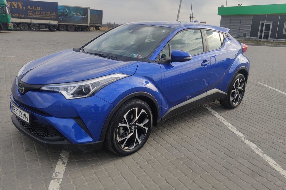 Продам Toyota C-HR 2019 года в г. Новомосковск, Днепропетровская область