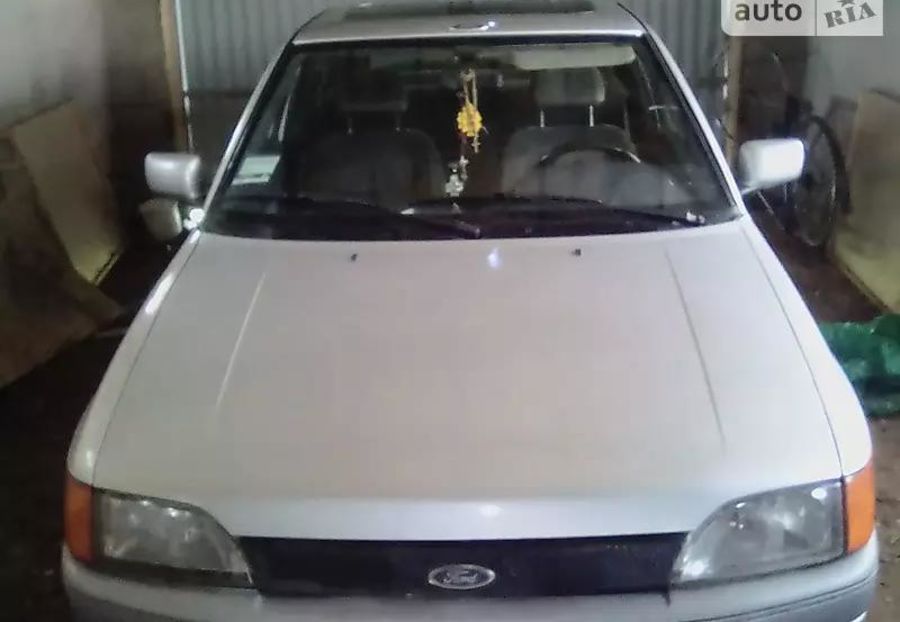 Продам Ford Escort V 1991 года в Ровно