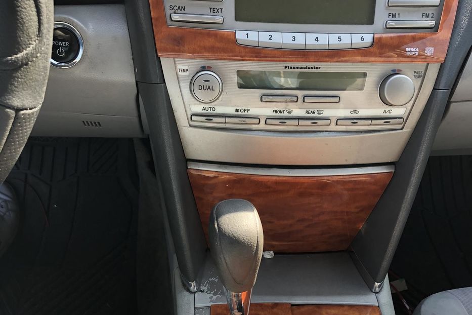 Продам Toyota Camry 2010 года в Киеве
