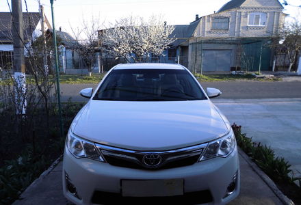 Продам Toyota Camry 2012 года в Днепре