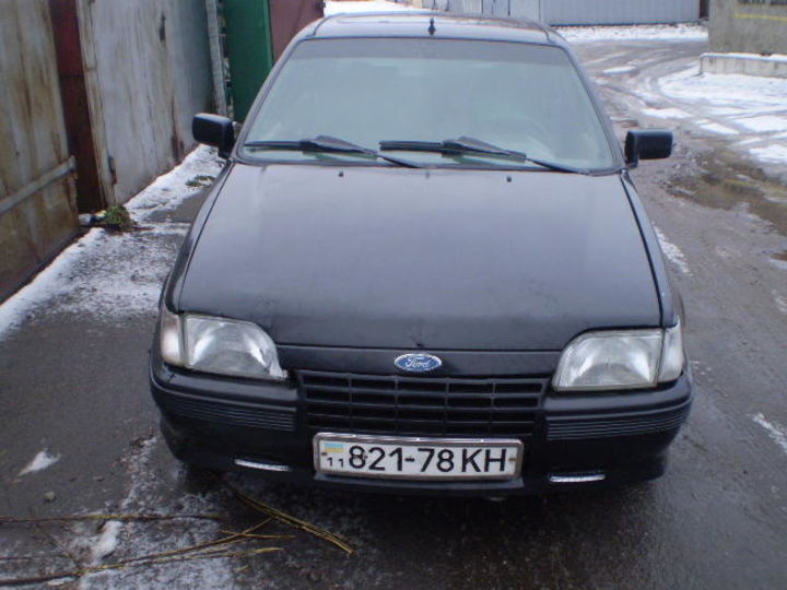 Продам Ford Fiesta 1991 года в г. Кременчуг, Полтавская область