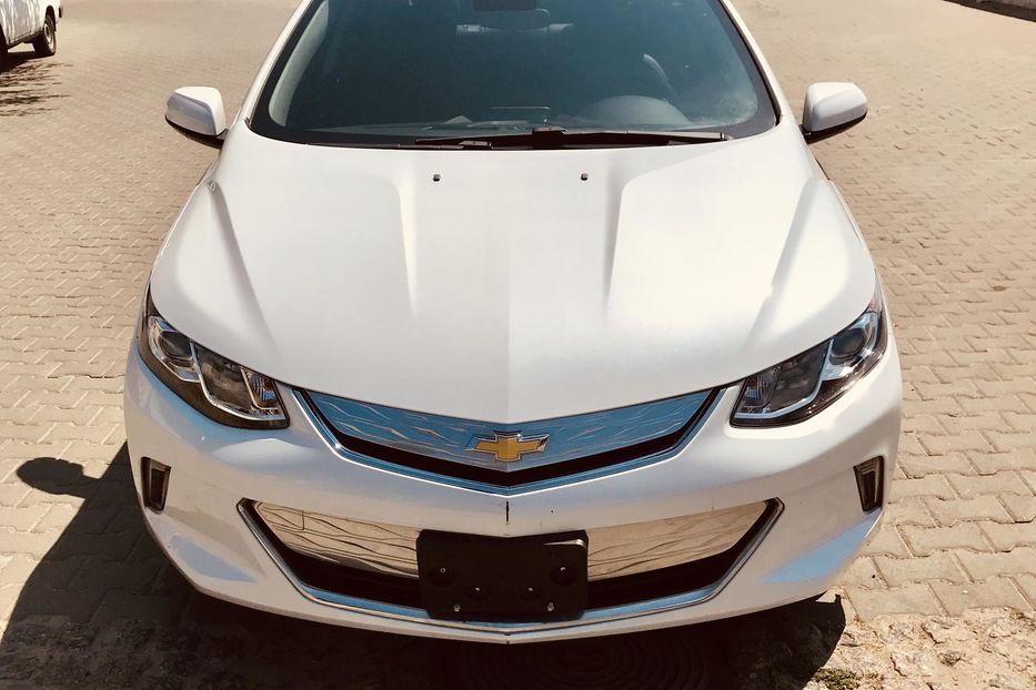 Продам Chevrolet Volt plug-in 2016 года в Одессе