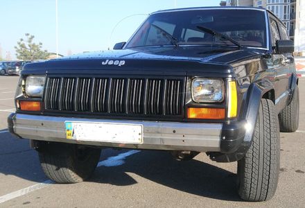 Продам Jeep Cherokee xj 1993 года в Николаеве