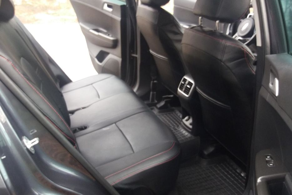 Продам Kia Sportage 2016 года в г. Бородянка, Киевская область