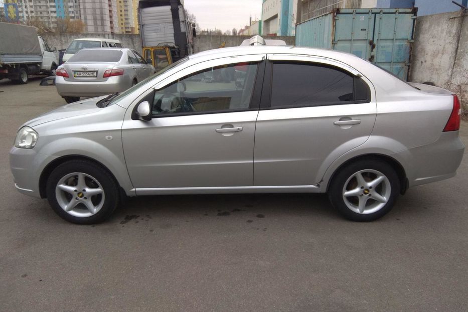 Продам Chevrolet Aveo 2007 года в Киеве