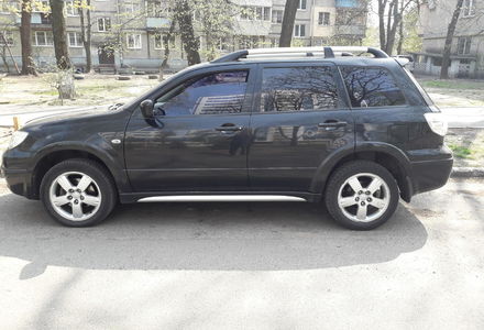 Продам Mitsubishi Outlander Внедорожник  2008 года в Киеве