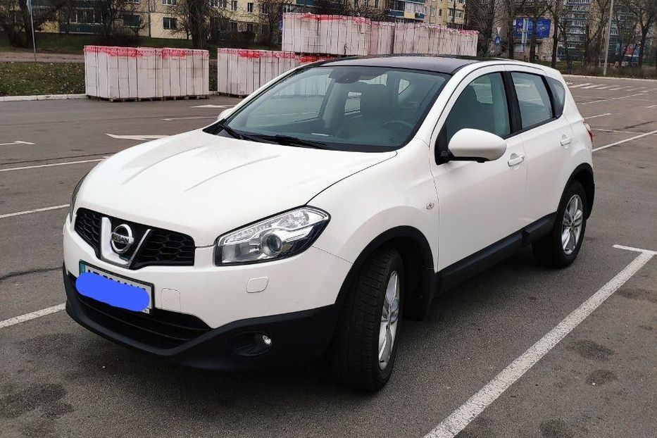 Продам Nissan Qashqai LE+ 2012 года в Днепре