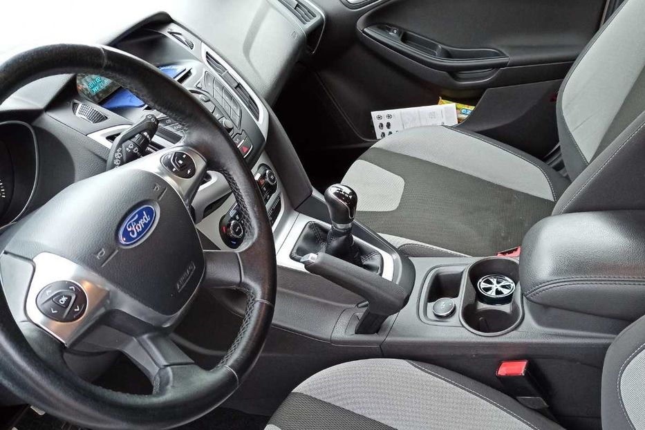 Продам Ford Focus 2013 года в Киеве