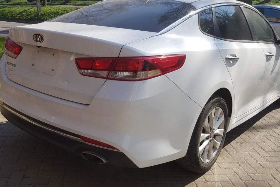 Продам Kia Optima lx 2017 года в Харькове