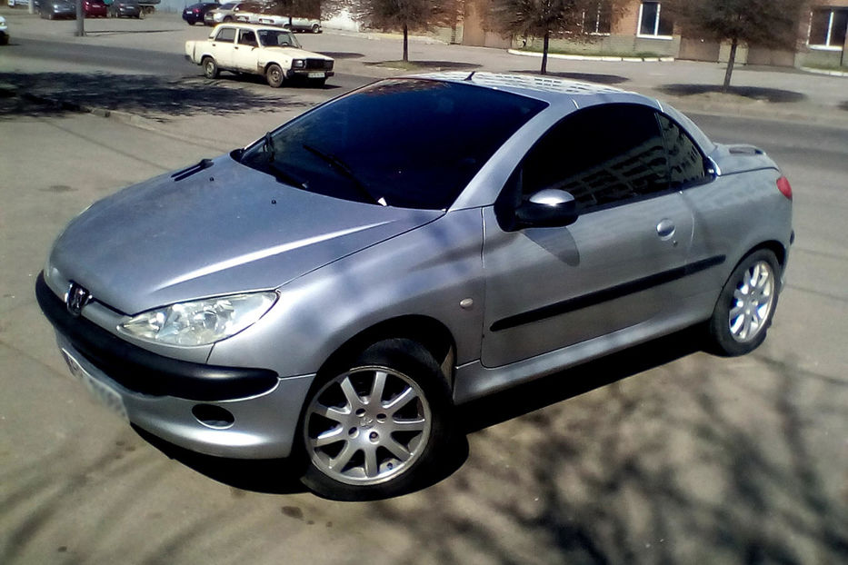 Продам Peugeot 206 206 сс 2002 года в Харькове