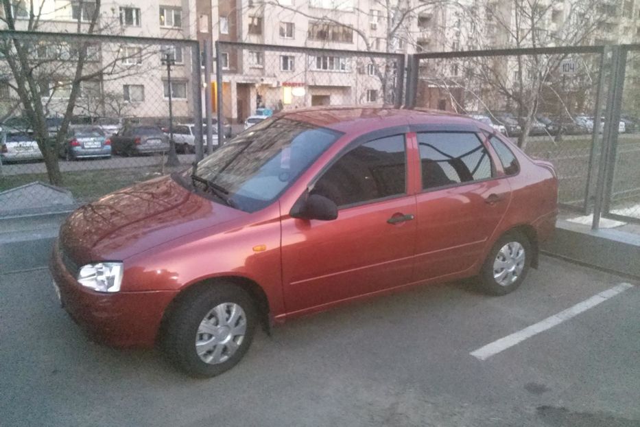 Продам ВАЗ 1118 2006 года в Киеве