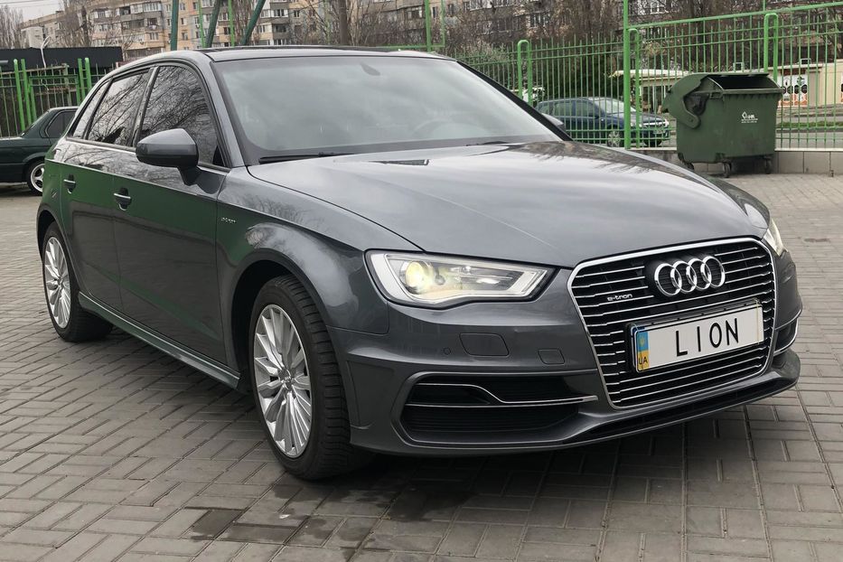 Продам Audi A3 E-tron 2016 года в Одессе