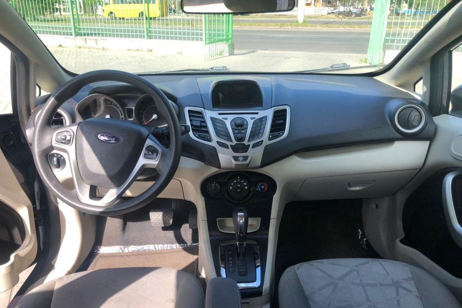 Продам Ford Fiesta 2012 года в Одессе