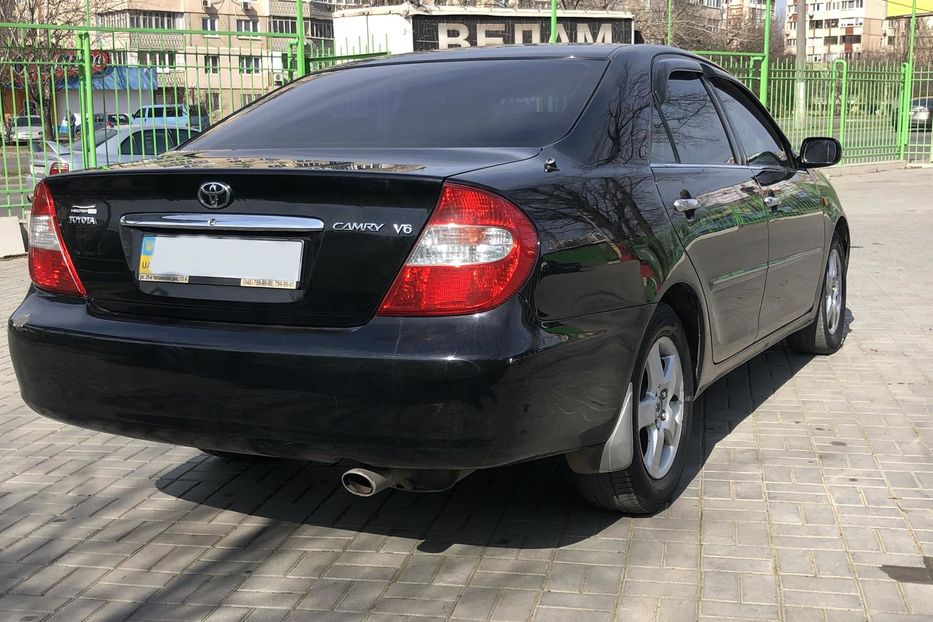 Продам Toyota Camry 2004 года в Одессе