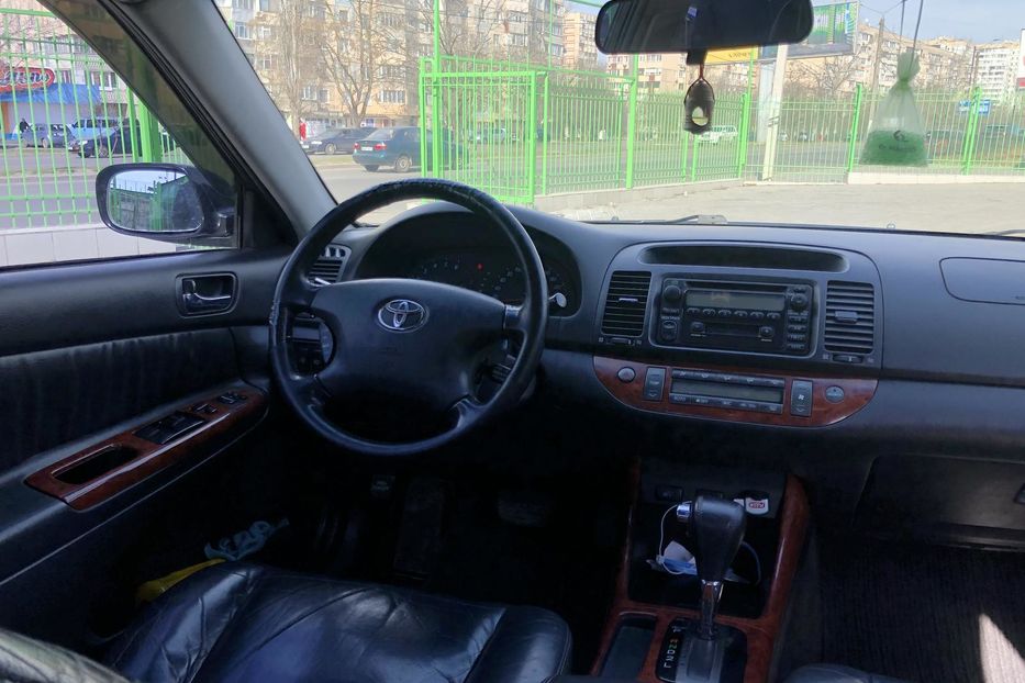 Продам Toyota Camry 2004 года в Одессе