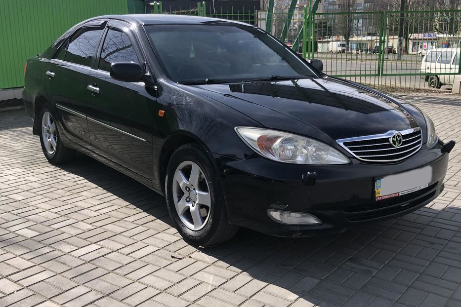 Продам Toyota Camry 2004 года в Одессе