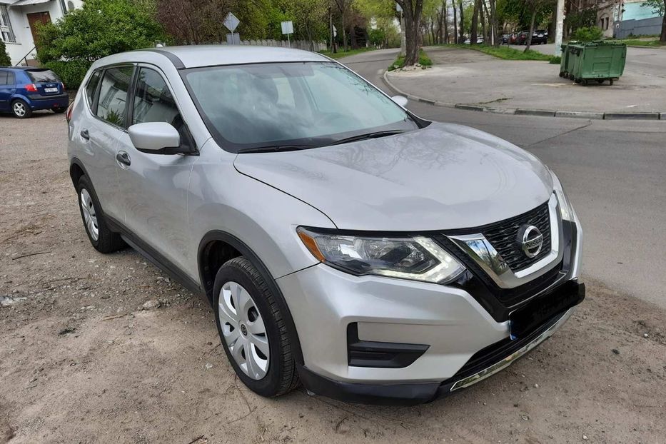 Продам Nissan Rogue s 2017 года в Харькове