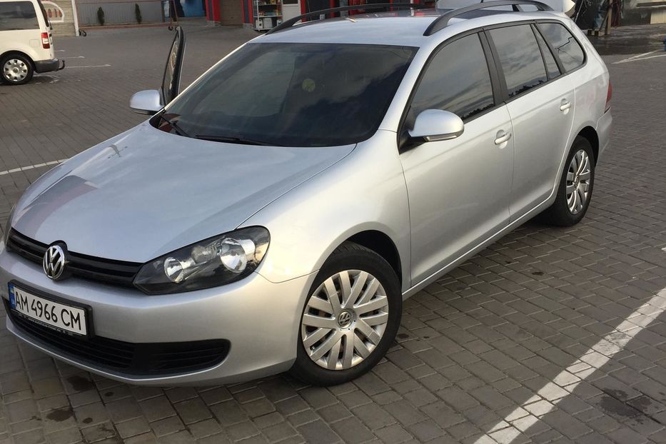 Продам Volkswagen Golf Variant 2011 года в г. Олевск, Житомирская область