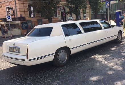 Продам Cadillac DE Ville 2000 года в Черновцах