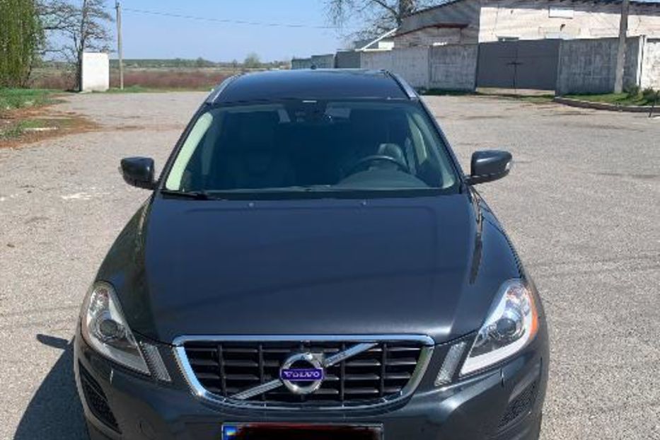 Продам Volvo XC60 D5 AWD - SUMMUN  2012 года в Киеве