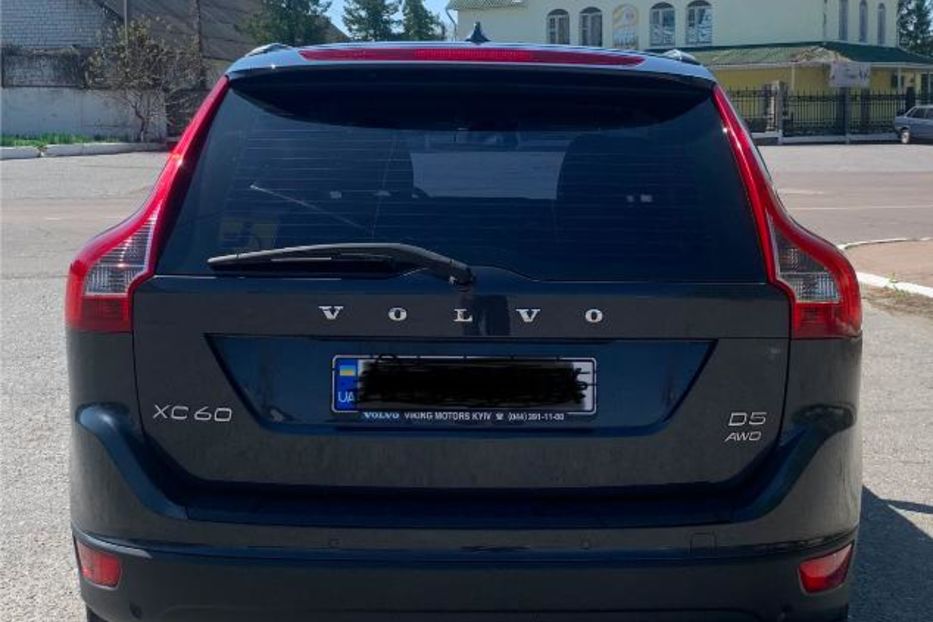 Продам Volvo XC60 D5 AWD - SUMMUN  2012 года в Киеве