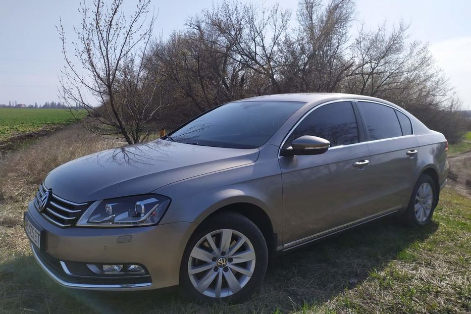 Продам Volkswagen Passat B7 Комфортлайн 2011 года в г. Павлоград, Днепропетровская область