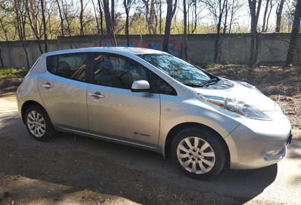 Продам Nissan Leaf 2013 года в Харькове