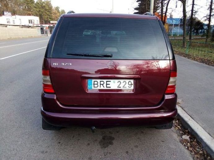 Продам Mercedes-Benz ML 320 2003 года в Киеве