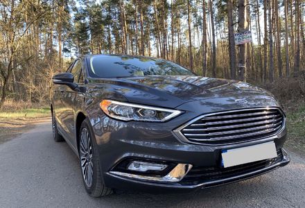 Продам Ford Fusion PLUG IN HYBRID 2018 года в Киеве