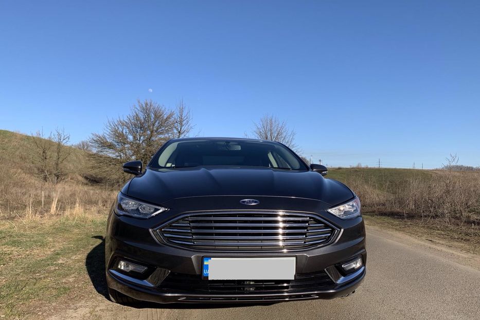 Продам Ford Fusion PLUG IN HYBRID 2018 года в Киеве