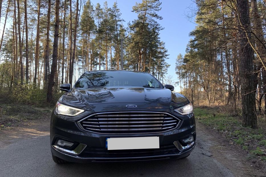 Продам Ford Fusion PLUG IN HYBRID 2018 года в Киеве