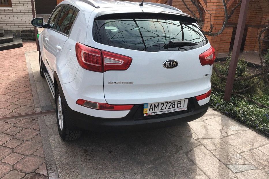 Продам Kia Sportage 1.7 TD MT  2012 года в Киеве