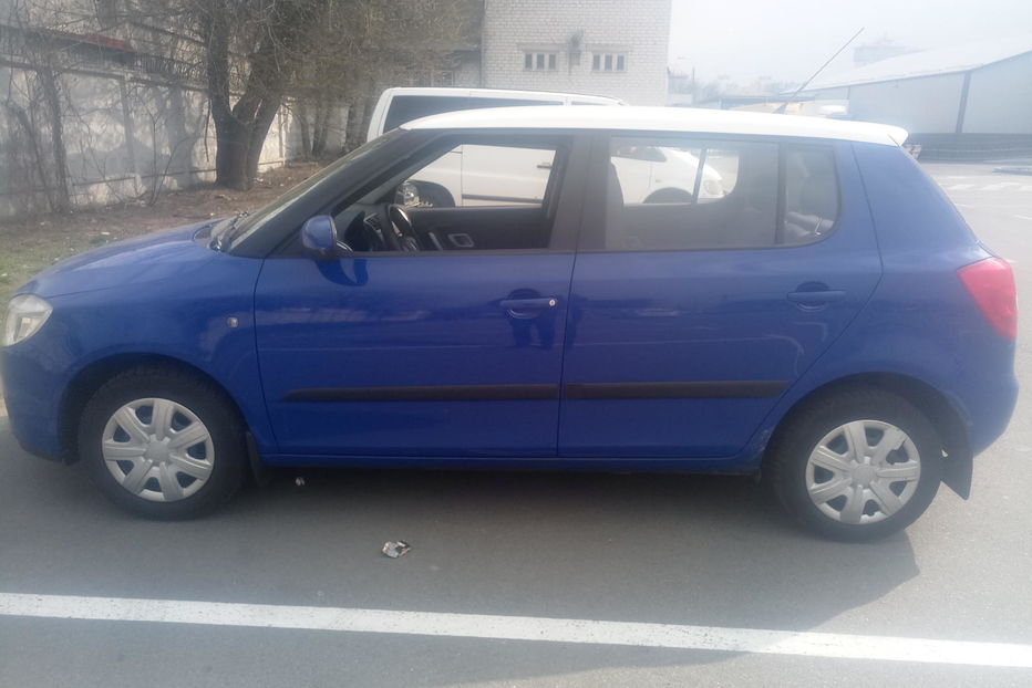 Продам Skoda Fabia 2008 года в Киеве