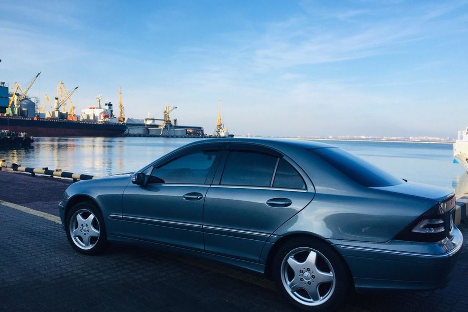 Продам Mercedes-Benz C-Class 2004 года в Одессе