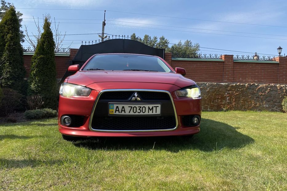 Продам Mitsubishi Lancer X 2013 года в Киеве