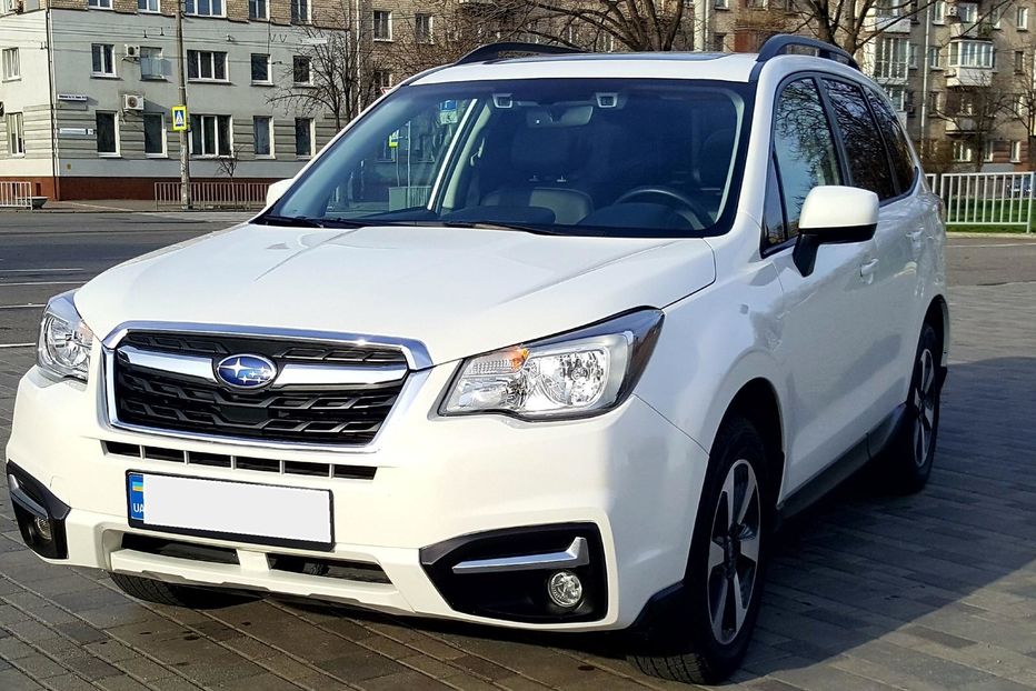 Продам Subaru Forester 2,5 2017 года в Днепре