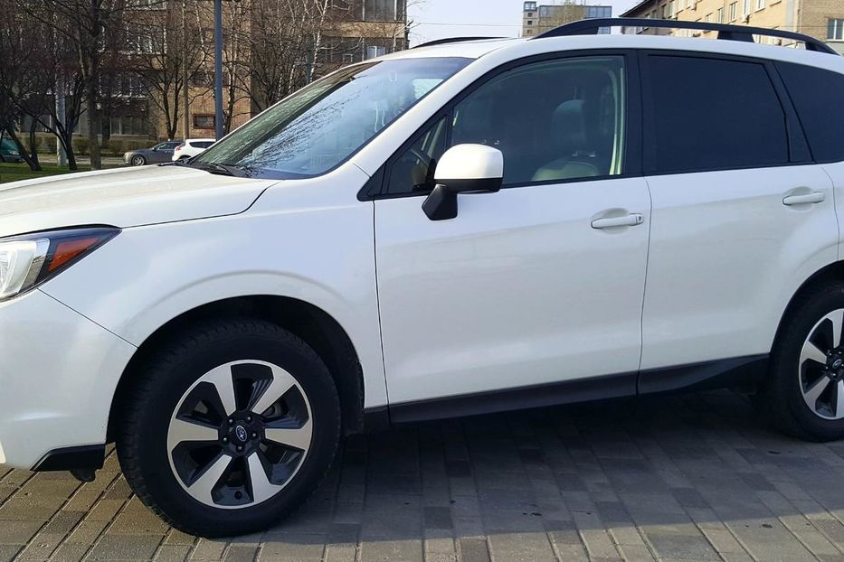 Продам Subaru Forester 2,5 2017 года в Днепре