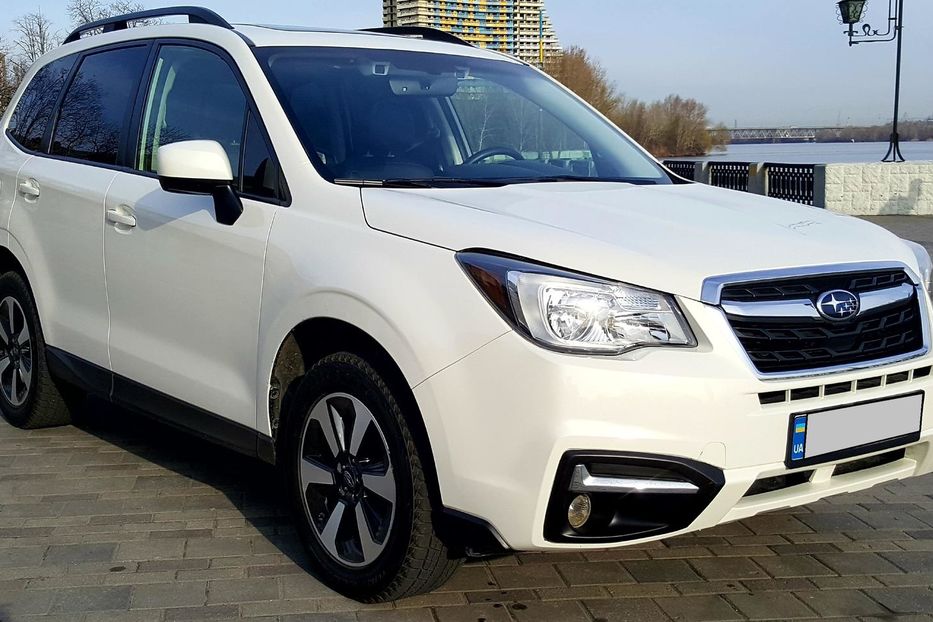 Продам Subaru Forester 2,5 2017 года в Днепре