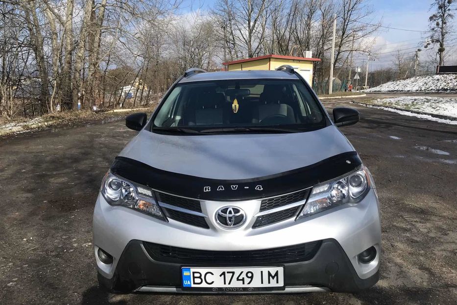 Продам Toyota Rav 4 2013 года в г. Золочев, Львовская область