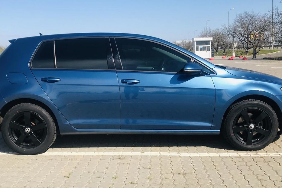 Продам Volkswagen Golf VII Хетчбэк  2014 года в Одессе