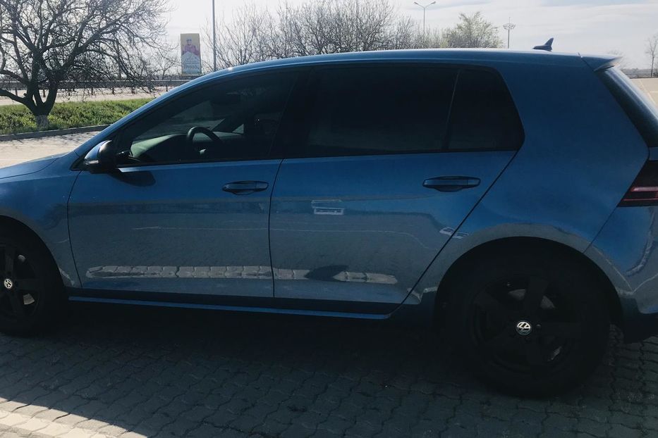 Продам Volkswagen Golf VII Хетчбэк  2014 года в Одессе