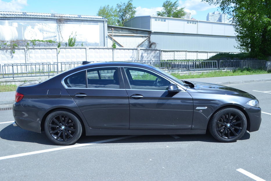 Продам BMW 535 2015 года в Киеве