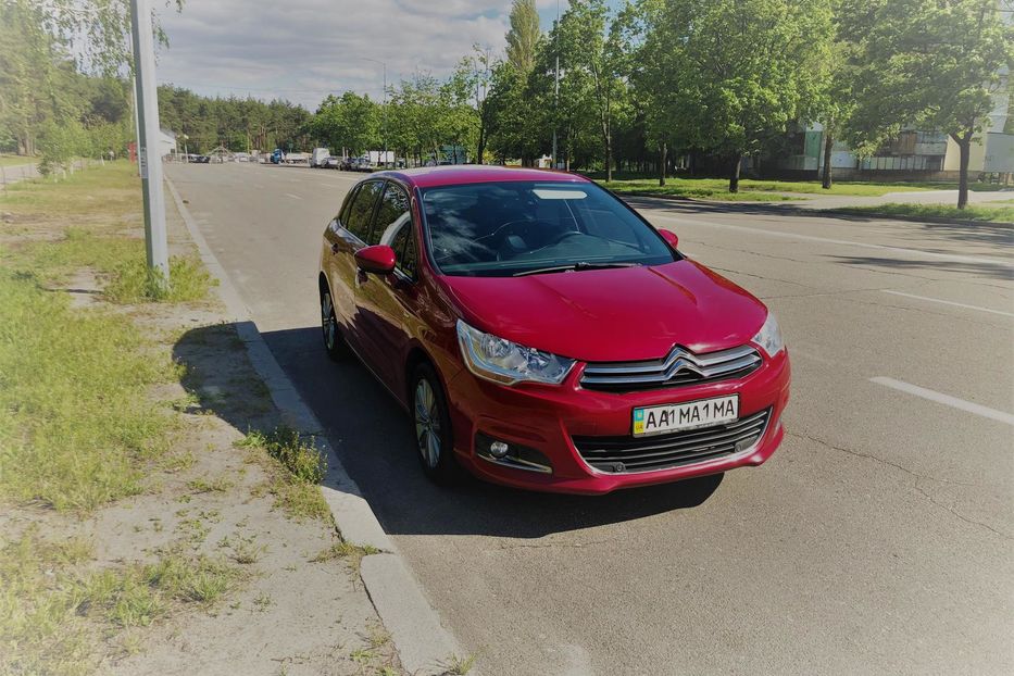 Продам Citroen C4 EXCLUSIVE 2012 года в Киеве