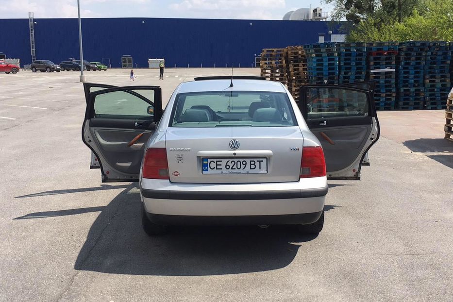 Продам Volkswagen Passat B5 1998 года в Черновцах