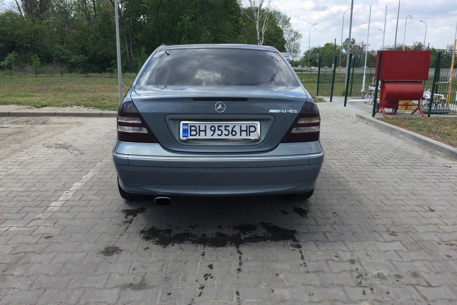 Продам Mercedes-Benz C-Class 2004 года в Одессе