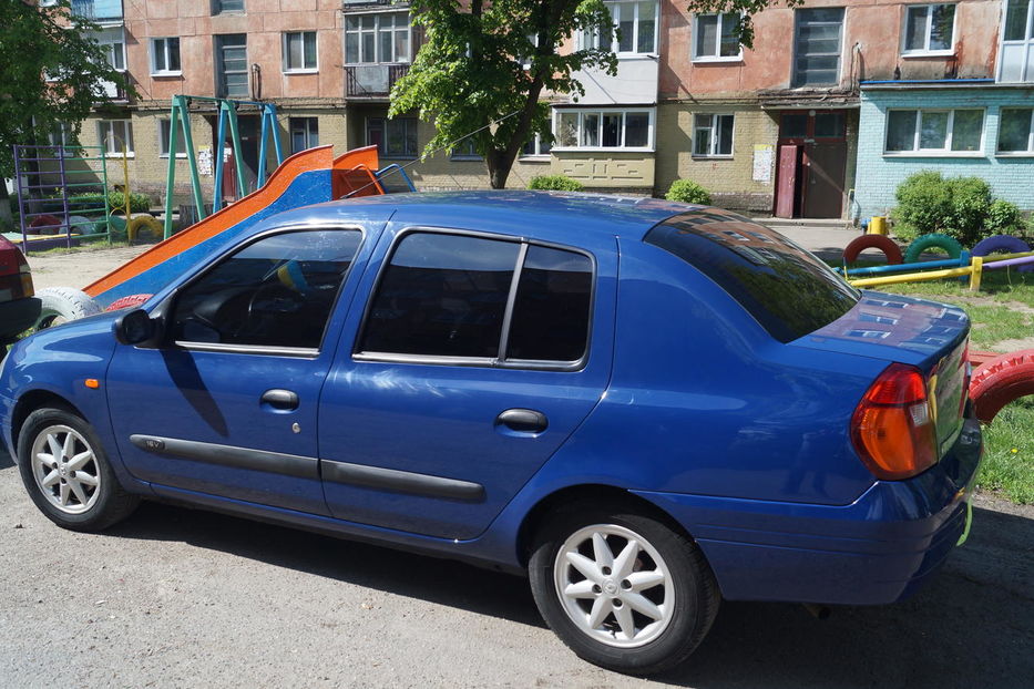 Продам Renault Clio 2001 года в г. Белая Церковь, Киевская область
